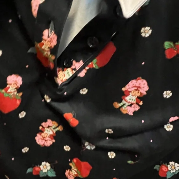 RARE strawberry shortcake x unique vintage top - Picture 11 of 12